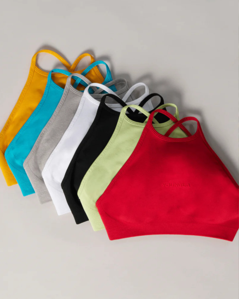 EN LA COMPRA DE 4 PRENDAS